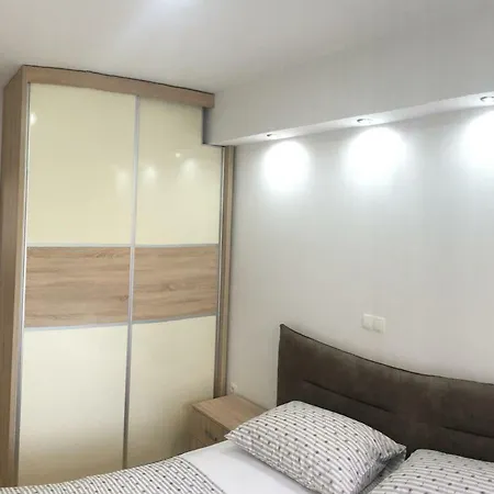 Apartman Sea شقة *